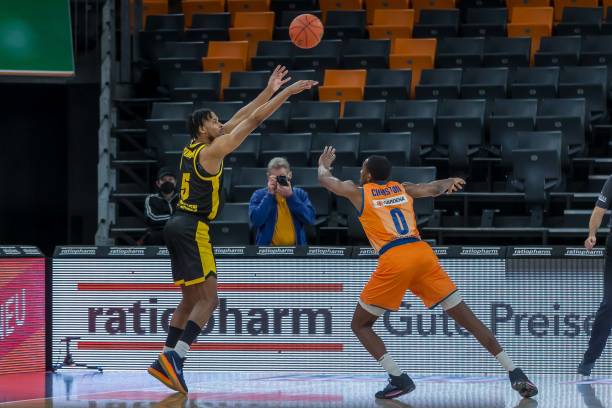 孤立无援 孤立无援